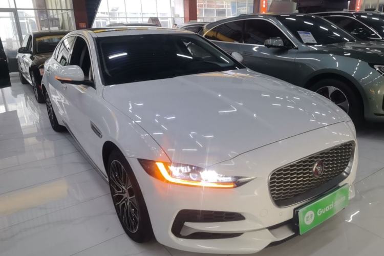 Used Jaguar XEL 2020 2.0T 200 PS S Advanced Elegance Edition Front Right 45 Deg
