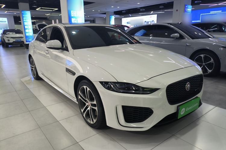 Used Jaguar XEL 2020 2.0T 200 PS R-DYNAMIC S Advanced Sport Edition Front Right 45 Deg