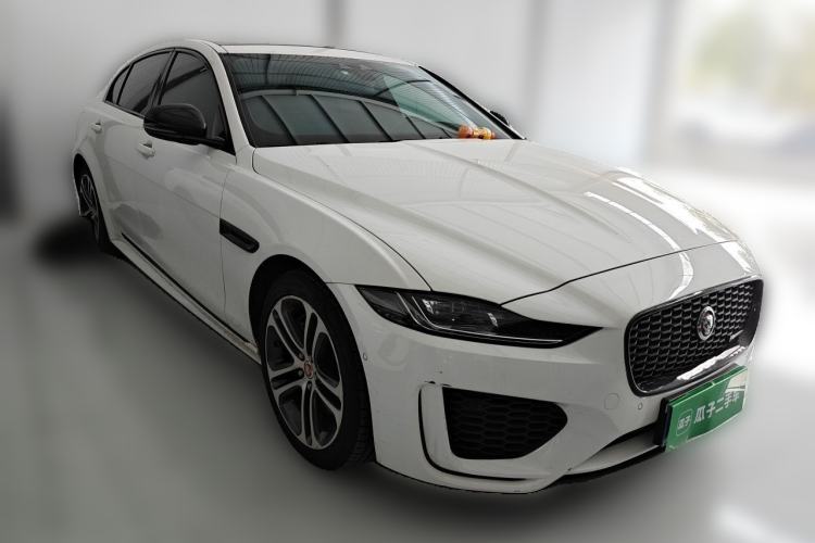 Used Jaguar XEL 2020 2.0T 200 PS R-DYNAMIC S Advanced Sport Edition Front Right 45 Deg