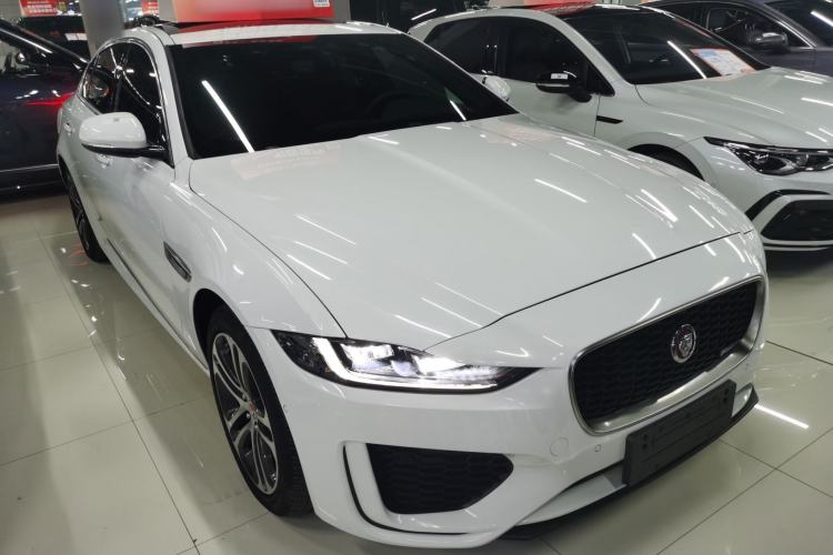 Used Jaguar XEL 2020 2.0T 200 PS R-DYNAMIC S Advanced Sport Edition Front Right 45 Deg