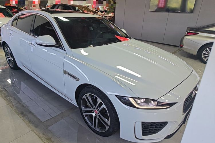 Used Jaguar XEL 2020 2.0T 200 PS R-DYNAMIC S Advanced Sport Edition Front Right 45 Deg