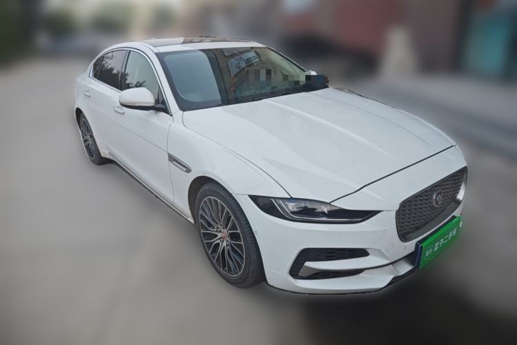 Used Jaguar XEL 2020 2.0T 200 PS S Advanced Elegance Edition Front Right 45 Deg