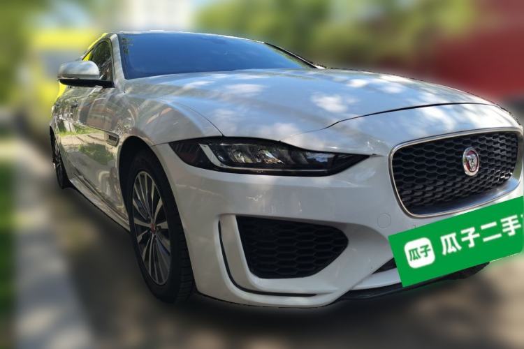 Used Jaguar XEL 2020 2.0T 200PS R-DYNAMIC Youth Sports Edition Front Right 45 Deg
