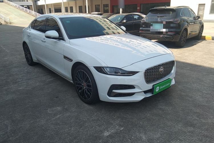 Used Jaguar XEL 2020 2.0T 200 PS S Advanced Elegance Edition Front Right 45 Deg