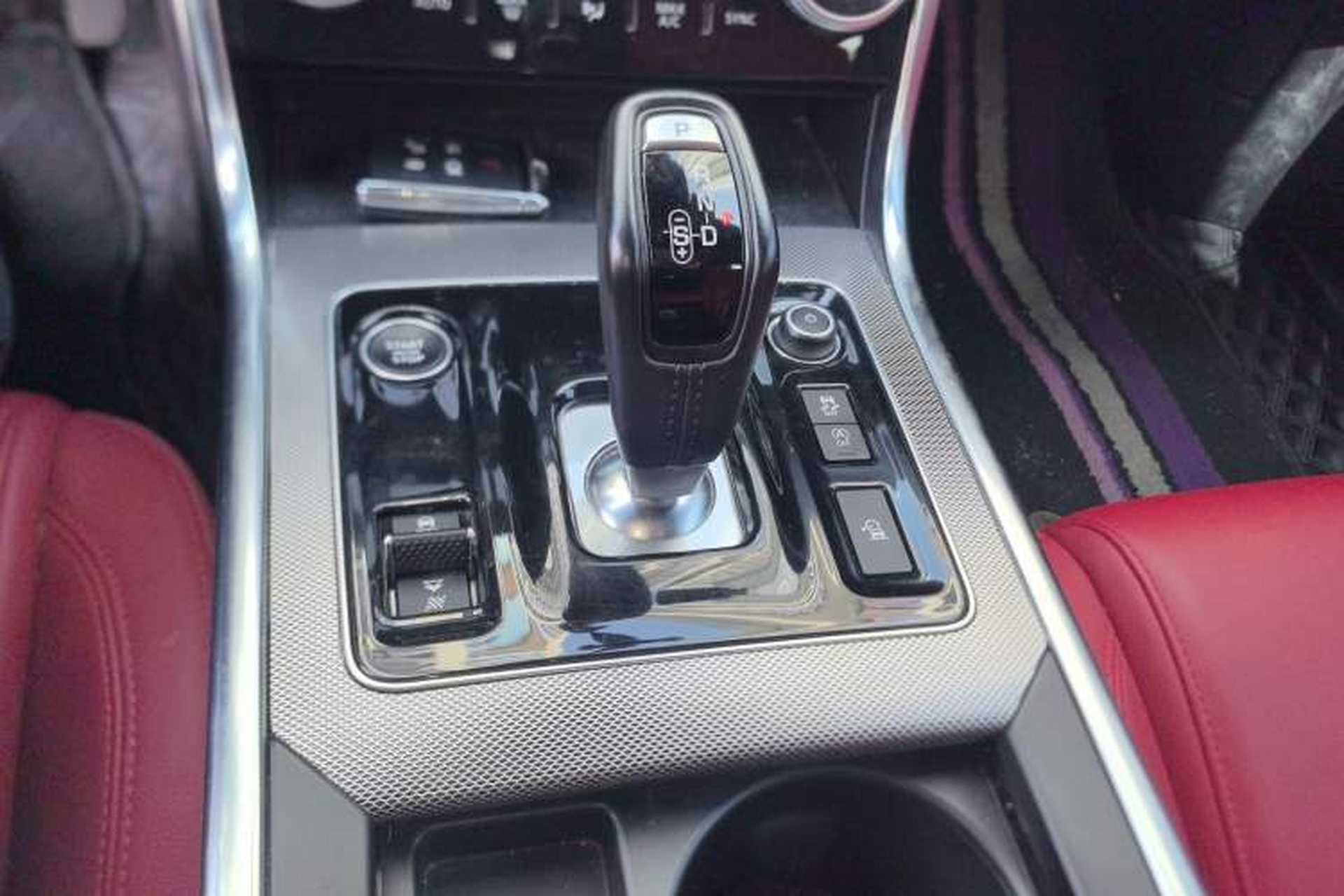 Used Jaguar XEL 2020 2.0T 200 PS R-DYNAMIC S Advanced Sport Edition Gear Lever