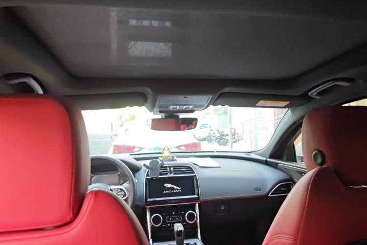 Used Jaguar XEL 2020 2.0T 200 PS R-DYNAMIC S Advanced Sport Edition Headliner