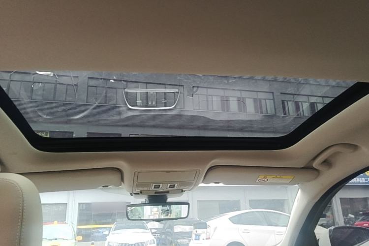 Used Jaguar XEL 2020 2.0T 250 PS SE Tech-Elegant Edition Headliner