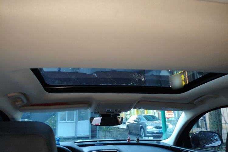 Used Jaguar XEL 2020 2.0T 250 PS SE Tech-Elegant Edition Headliner