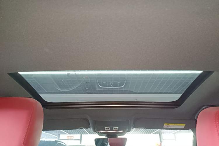 Used Jaguar XEL 2020 2.0T 200 PS R-DYNAMIC S Advanced Sport Edition Headliner