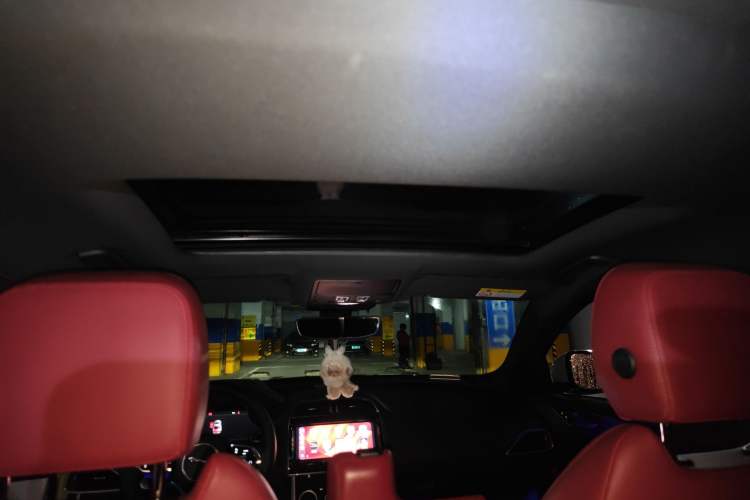 Used Jaguar XEL 2020 2.0T 200 PS R-DYNAMIC S Advanced Sport Edition Headliner