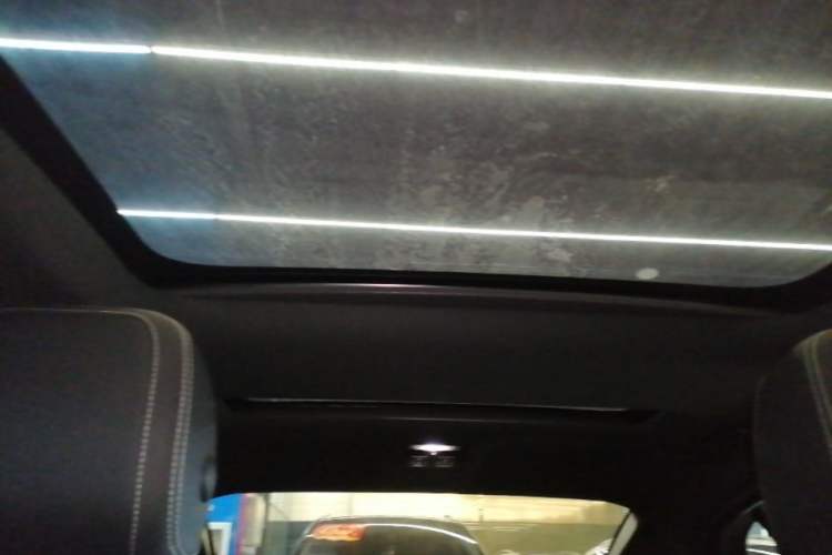 Used Jaguar XEL 2020 2.0T 200 PS R-DYNAMIC S Advanced Sport Edition Headliner