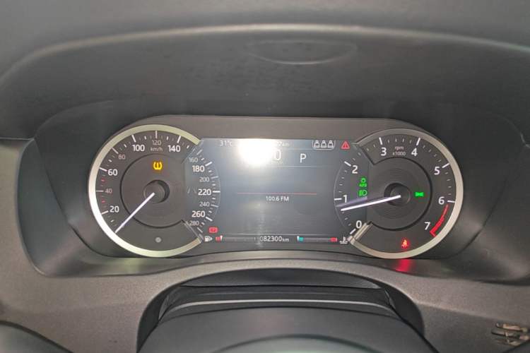Used Jaguar XEL 2020 2.0T 200 PS R-DYNAMIC S Advanced Sport Edition Instrument Cluster
