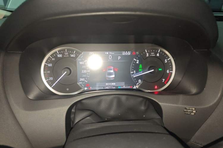Used Jaguar XEL 2020 2.0T 200 PS S Advanced Elegance Edition Instrument Cluster