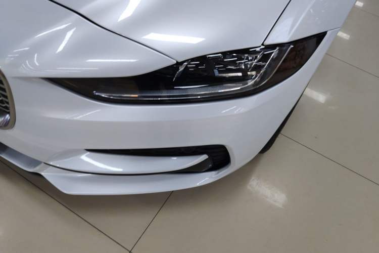 Used Jaguar XEL 2020 2.0T 200 PS S Advanced Elegance Edition Left Front Headlight