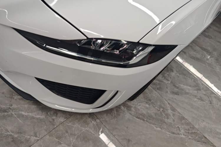 Used Jaguar XEL 2020 2.0T 200PS R-DYNAMIC Youth Sports Edition Left Front Headlight