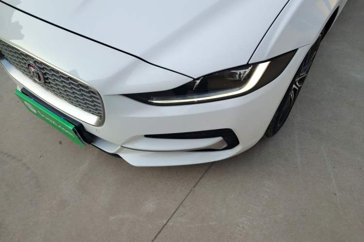 Used Jaguar XEL 2020 2.0T 200 PS S Advanced Elegance Edition Left Front Headlight