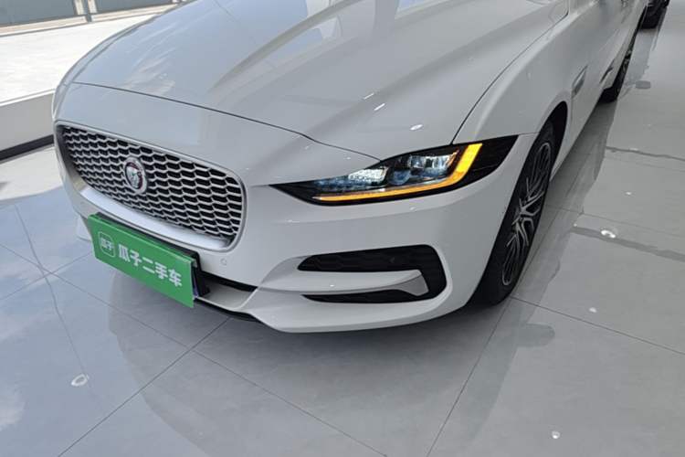 Used Jaguar XEL 2020 2.0T 250 PS SE Tech-Elegant Edition Left Front Headlight