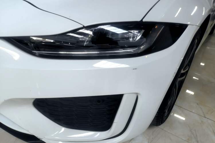 Used Jaguar XEL 2020 2.0T 200 PS R-DYNAMIC S Advanced Sport Edition Left Front Headlight