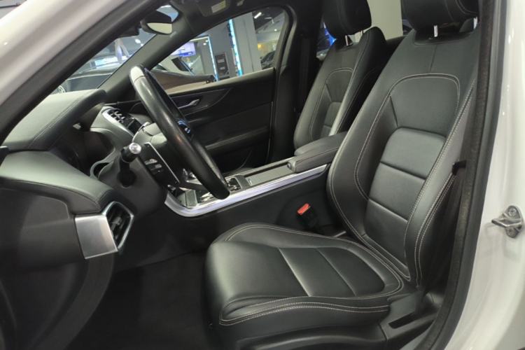 Used Jaguar XEL 2020 2.0T 200 PS R-DYNAMIC S Advanced Sport Edition Left Front Seat