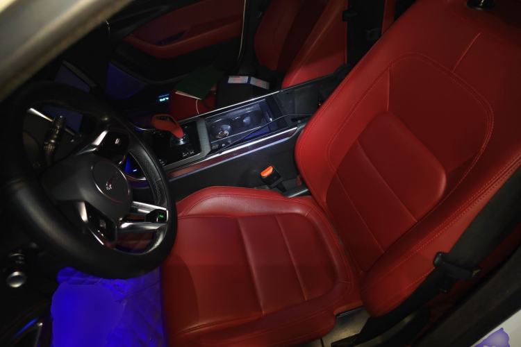 Used Jaguar XEL 2020 2.0T 200 PS R-DYNAMIC S Advanced Sport Edition Left Front Seat