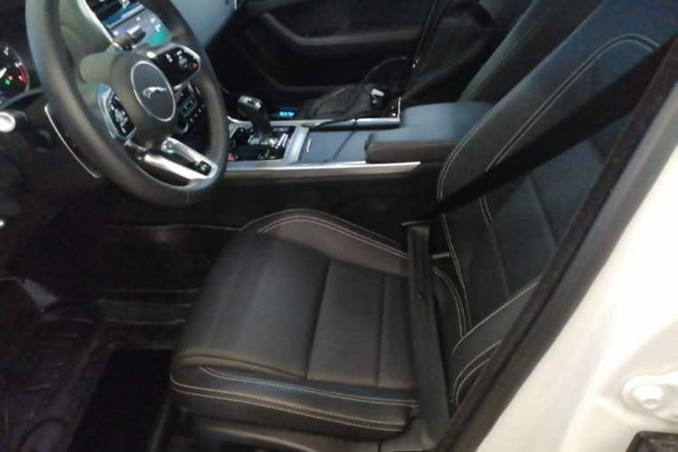 Used Jaguar XEL 2020 2.0T 200 PS R-DYNAMIC S Advanced Sport Edition Left Front Seat