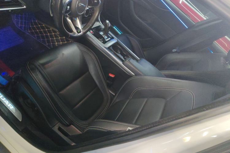 Used Jaguar XEL 2020 2.0T 200PS R-DYNAMIC Youth Sports Edition Left Front Seat