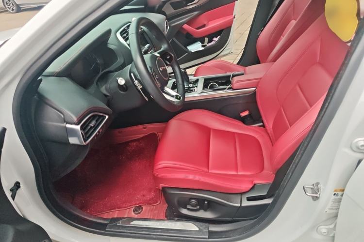 Used Jaguar XEL 2020 2.0T 200 PS R-DYNAMIC S Advanced Sport Edition Left Front Seat