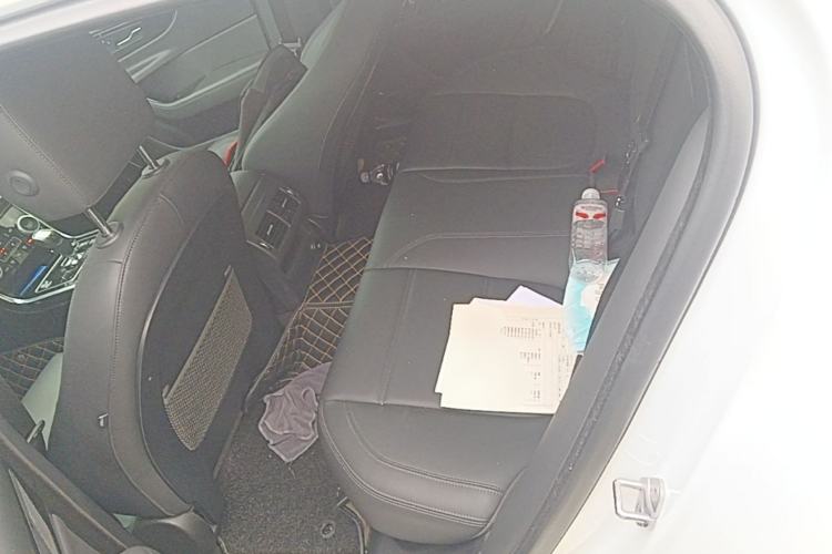 Used Jaguar XEL 2020 2.0T 200 PS S Advanced Elegance Edition Left Rear Seat