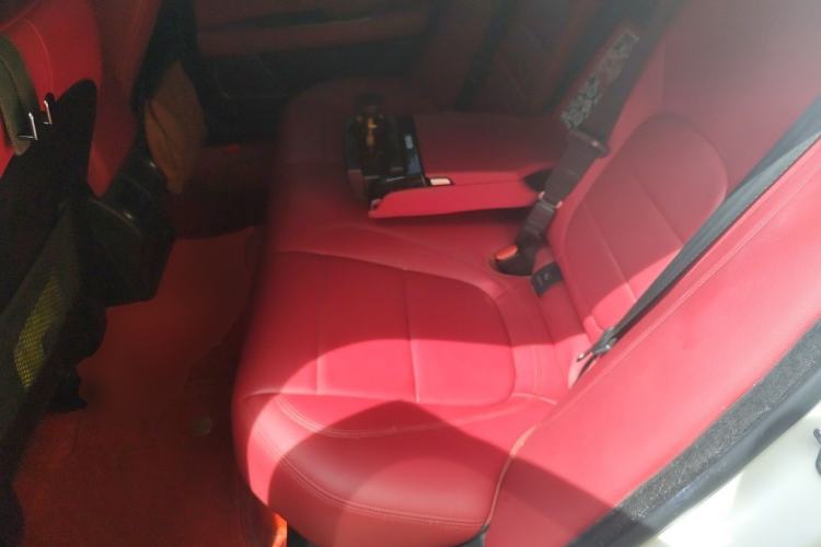 Used Jaguar XEL 2020 2.0T 200 PS R-DYNAMIC S Advanced Sport Edition Left Rear Seat
