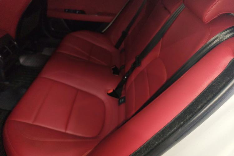 Used Jaguar XEL 2020 2.0T 200 PS R-DYNAMIC S Advanced Sport Edition Left Rear Seat