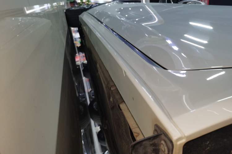 Used Jaguar XEL 2020 2.0T 200 PS R-DYNAMIC S Advanced Sport Edition Left Side Sill