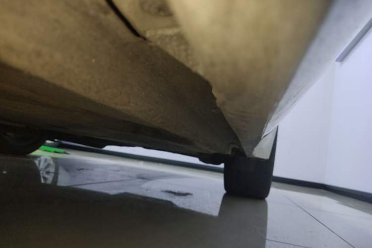Used Jaguar XEL 2020 2.0T 250 PS SE Tech-Elegant Edition Left Side Sill