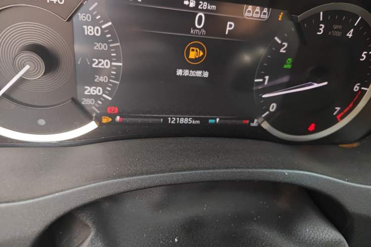 Used Jaguar XEL 2020 2.0T 200 PS S Advanced Elegance Edition Odometer Close Up