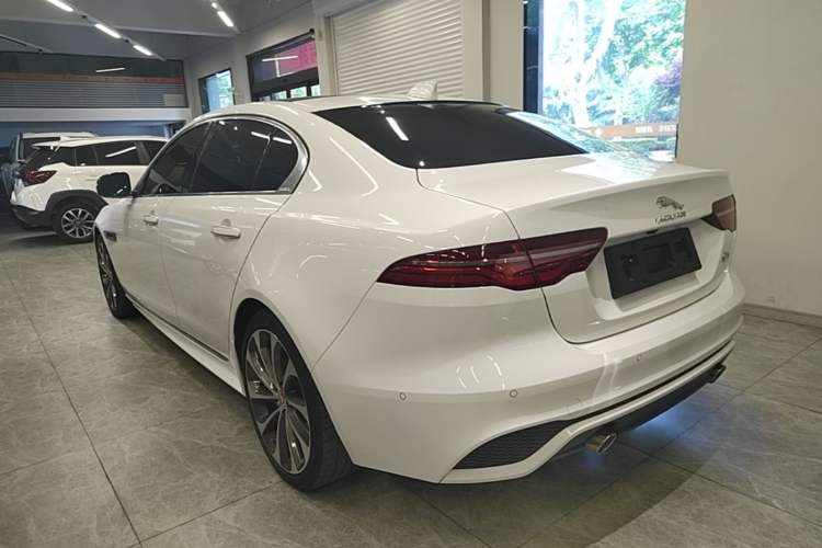 Used Jaguar XEL 2020 2.0T 200 PS R-DYNAMIC S Advanced Sport Edition Rear Left 45 Deg