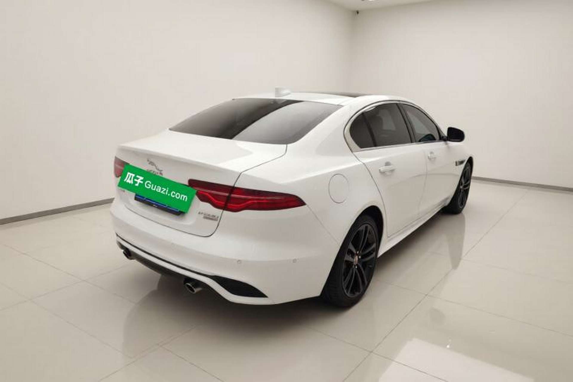 Used Jaguar XEL 2020 2.0T 200 PS R-DYNAMIC S Advanced Sport Edition Rear Right 45 Deg
