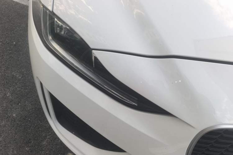 Used Jaguar XEL 2020 2.0T 200 PS R-DYNAMIC S Advanced Sport Edition Right Front Headlight