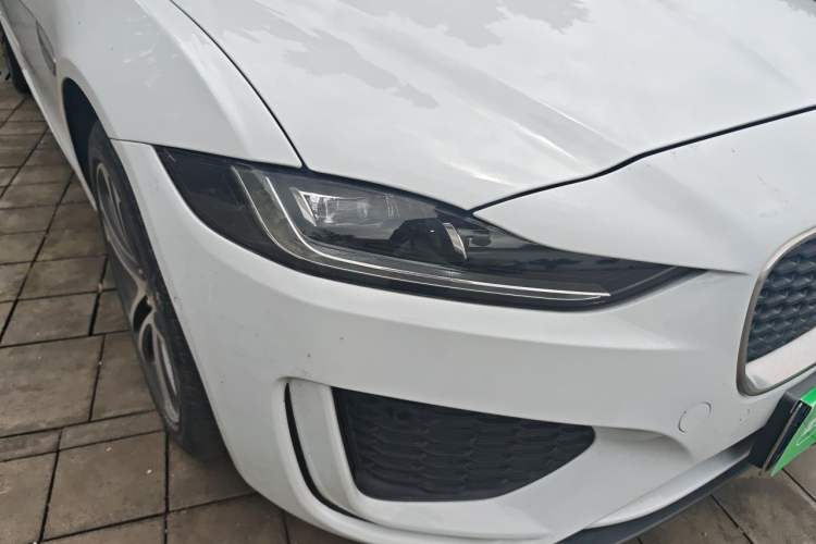 Used Jaguar XEL 2020 2.0T 200 PS R-DYNAMIC S Advanced Sport Edition Right Front Headlight