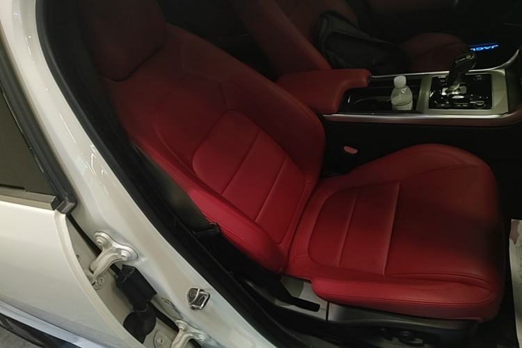 Used Jaguar XEL 2020 2.0T 200 PS R-DYNAMIC S Advanced Sport Edition Right Front Seat