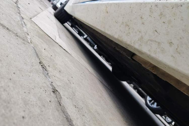 Used Jaguar XEL 2020 2.0T 200 PS S Advanced Elegance Edition Right Side Sill