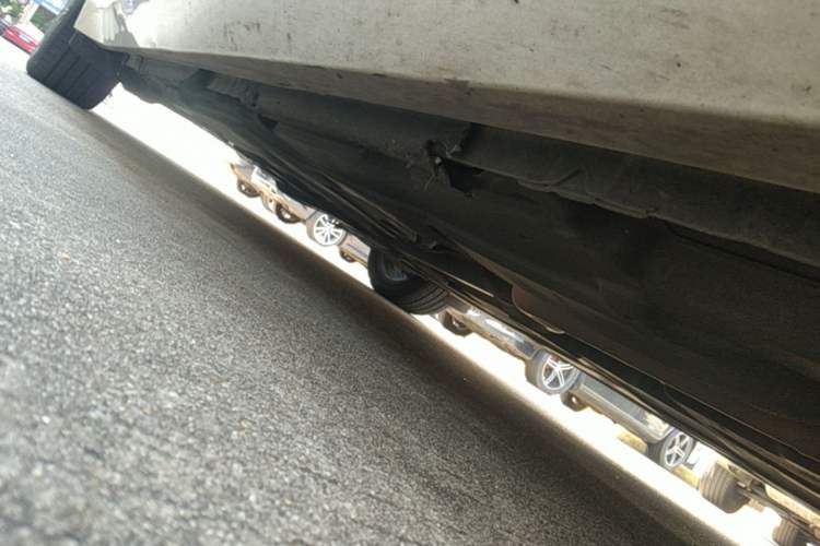 Used Jaguar XEL 2020 2.0T 200 PS S Advanced Elegance Edition Right Side Sill