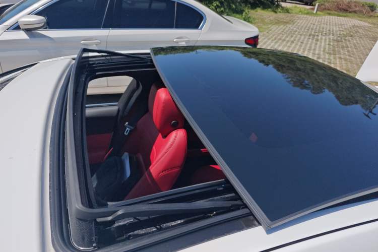 Used Jaguar XEL 2020 2.0T 200 PS R-DYNAMIC S Advanced Sport Edition Roof