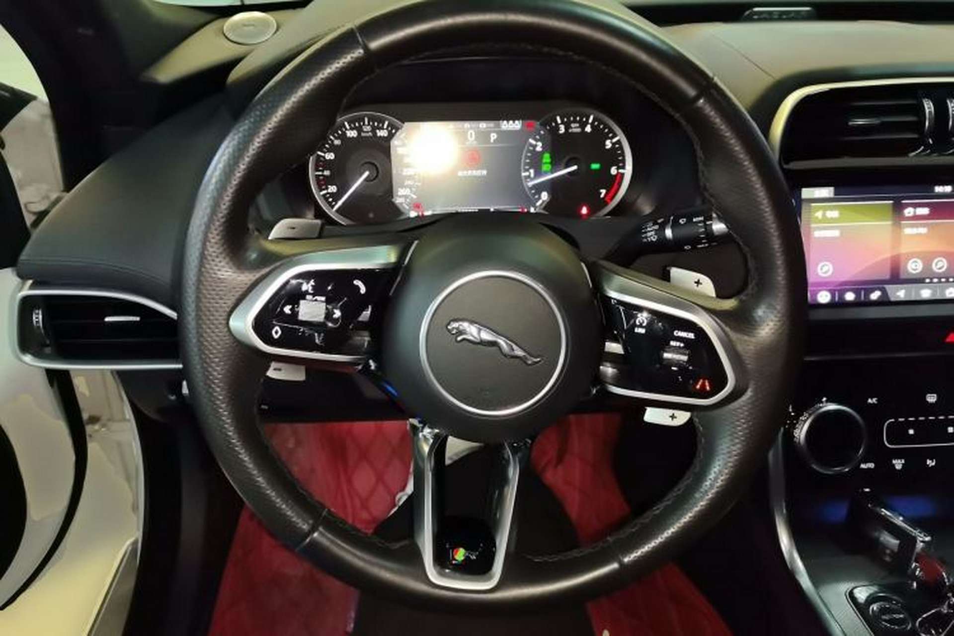 Used Jaguar XEL 2020 2.0T 200 PS R-DYNAMIC S Advanced Sport Edition Steering Wheel