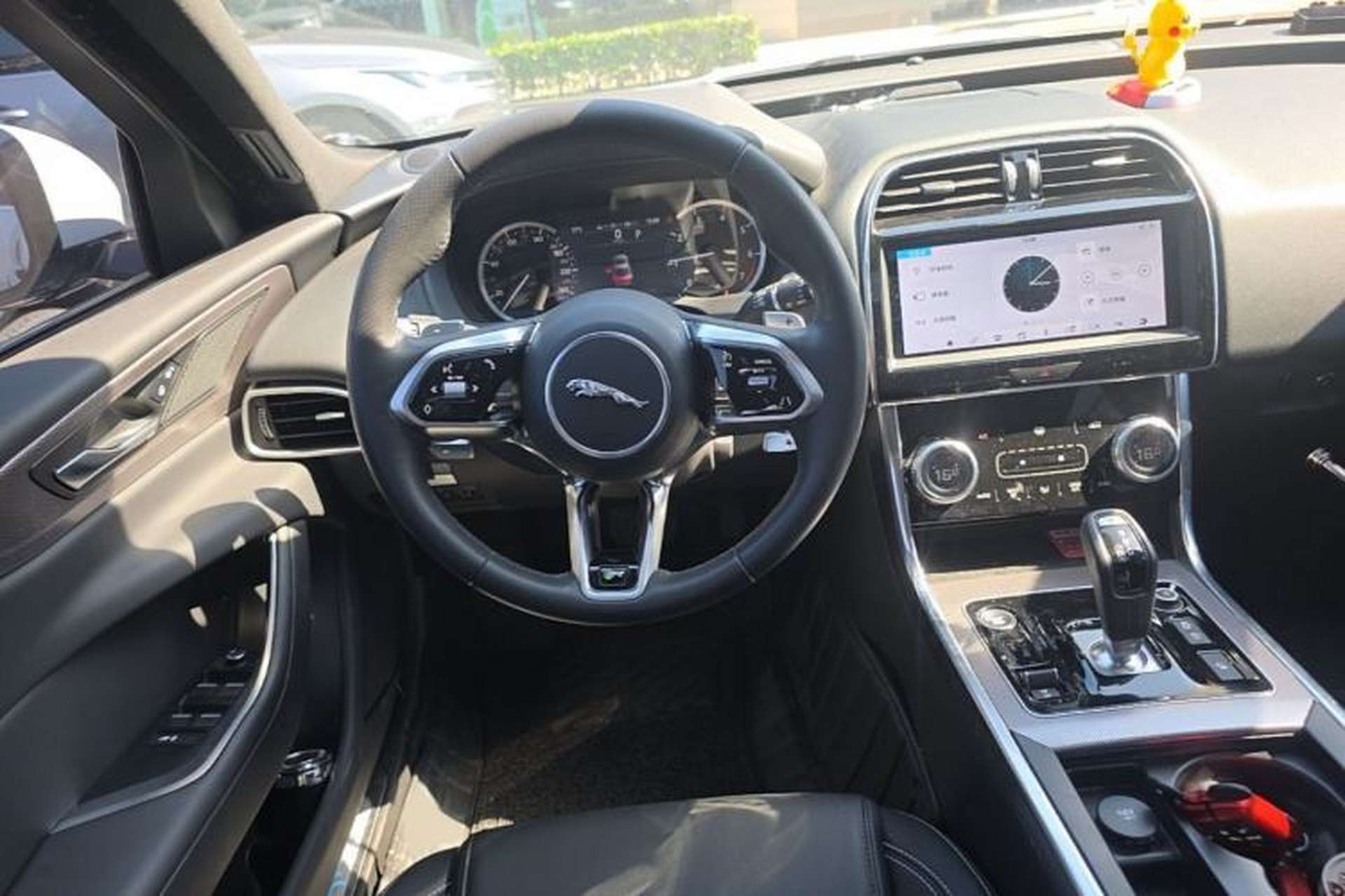 Used Jaguar XEL 2020 2.0T 200PS R-DYNAMIC Youth Sports Edition Steering Wheel