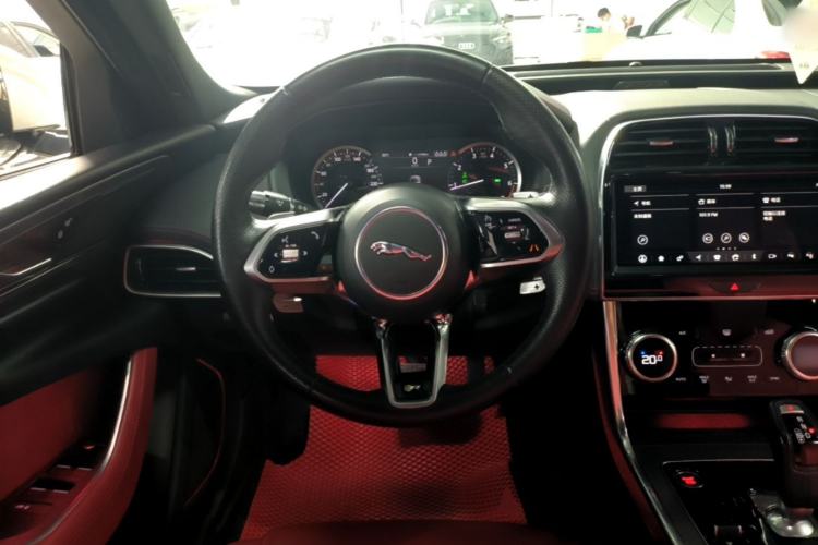 Used Jaguar XEL 2020 2.0T 200 PS R-DYNAMIC S Advanced Sport Edition Steering Wheel