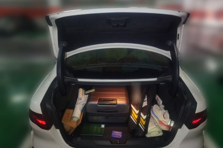 Used Jaguar XEL 2020 2.0T 250 PS SE Tech-Elegant Edition Trunk