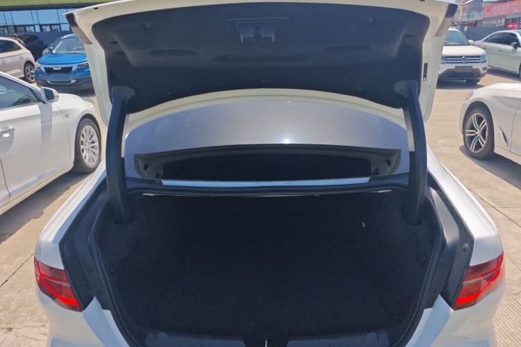 Used Jaguar XEL 2020 2.0T 200 PS R-DYNAMIC S Advanced Sport Edition Trunk
