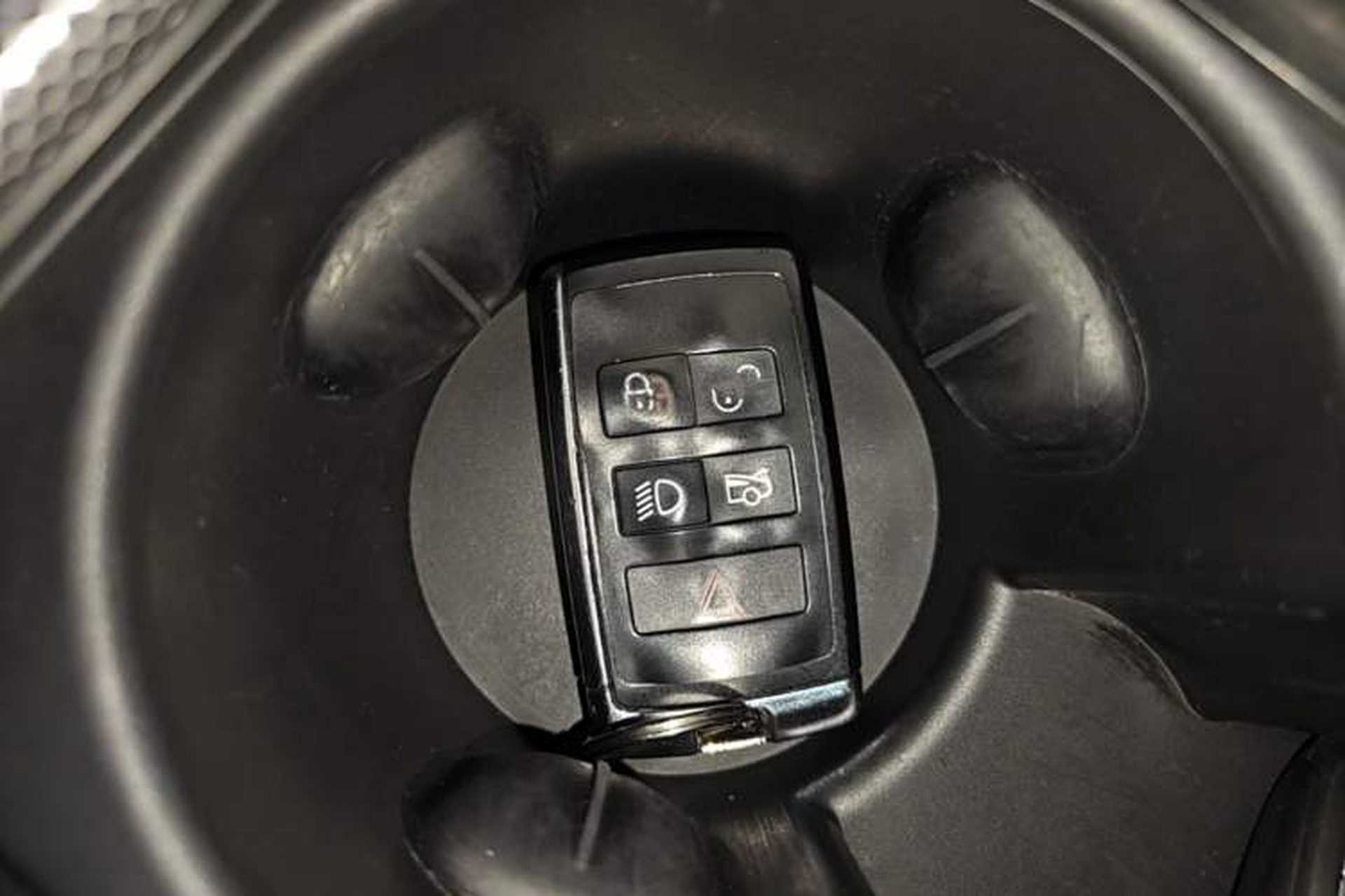 Used Jaguar XEL 2020 2.0T 200PS R-DYNAMIC Youth Sports Edition Vehicle Key