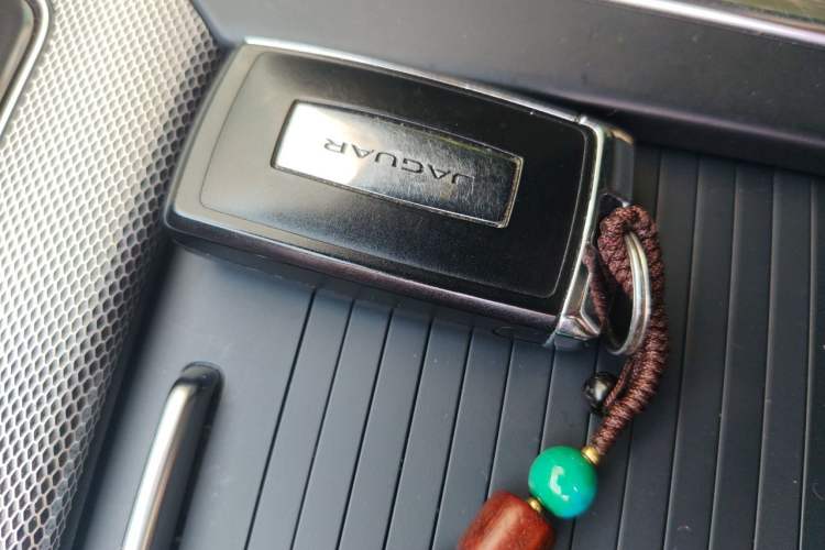 Used Jaguar XEL 2020 2.0T 200 PS R-DYNAMIC S Advanced Sport Edition Vehicle Key