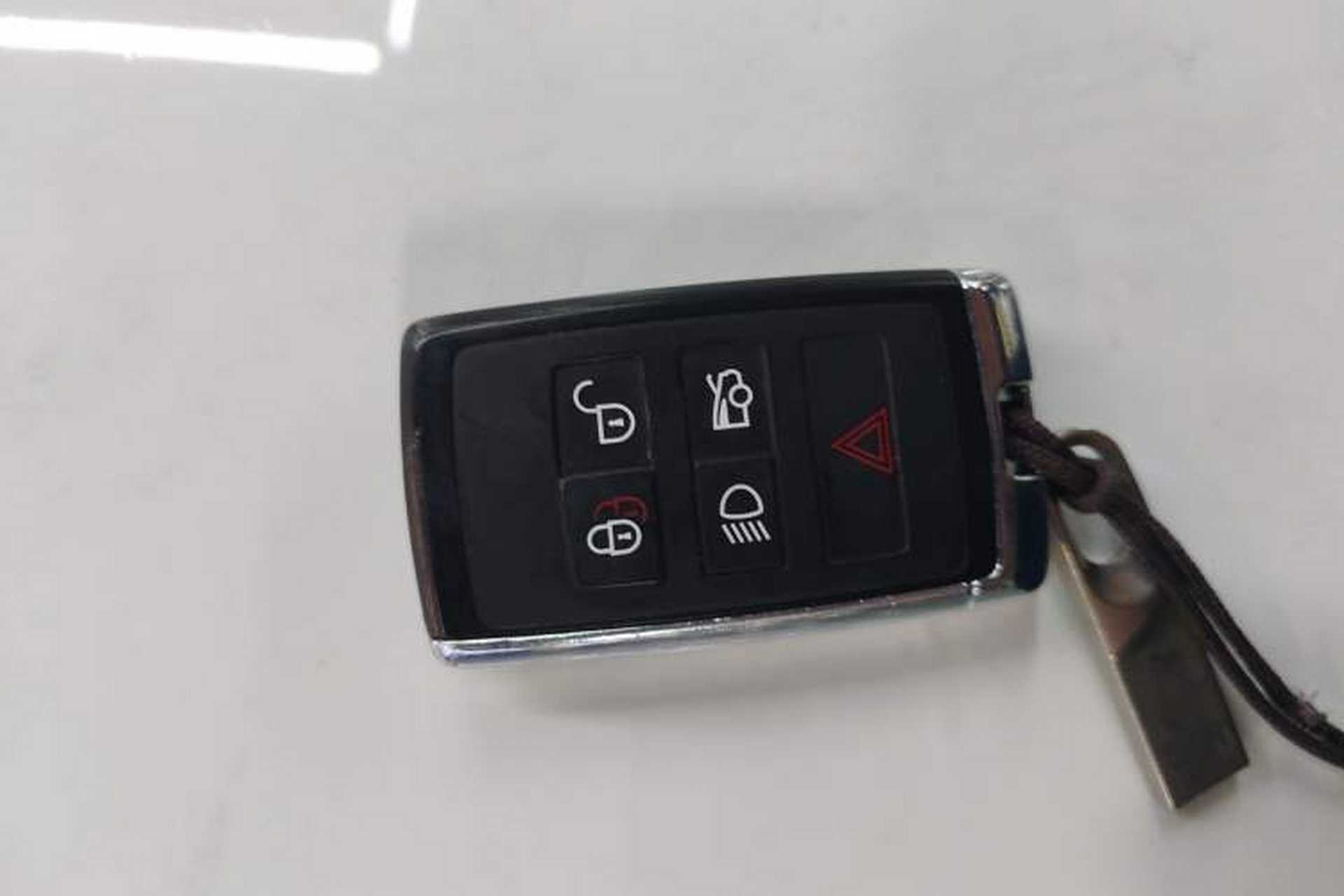 Used Jaguar XEL 2020 2.0T 200PS R-DYNAMIC Youth Sports Edition Vehicle Key