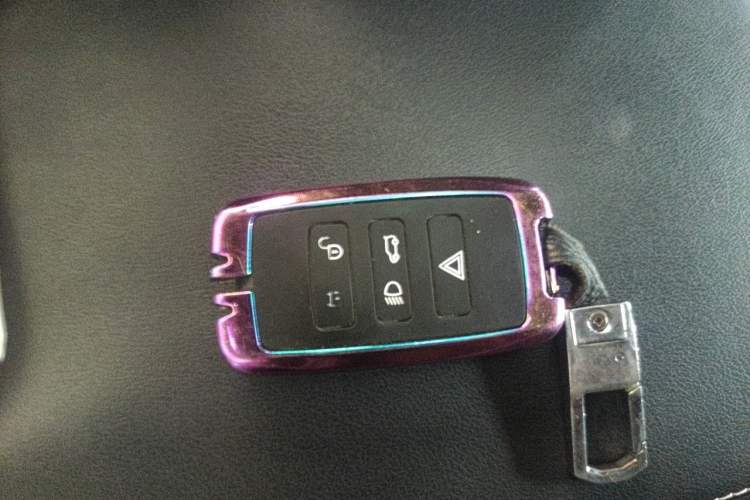 Used Jaguar XEL 2020 2.0T 200 PS R-DYNAMIC S Advanced Sport Edition Vehicle Key